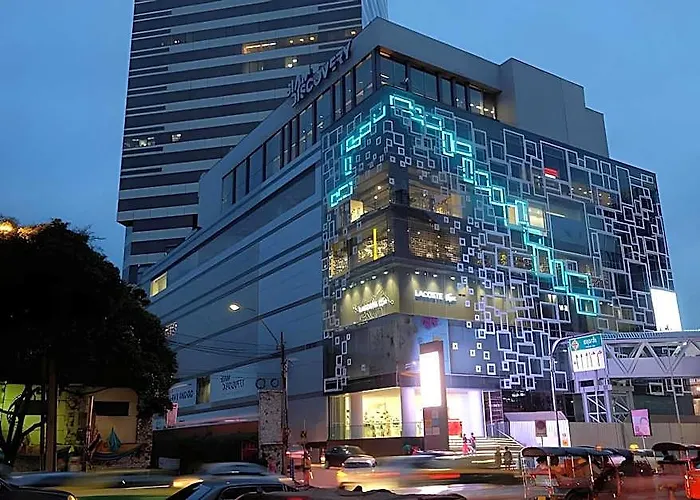 Hyde Park 酒店 曼谷